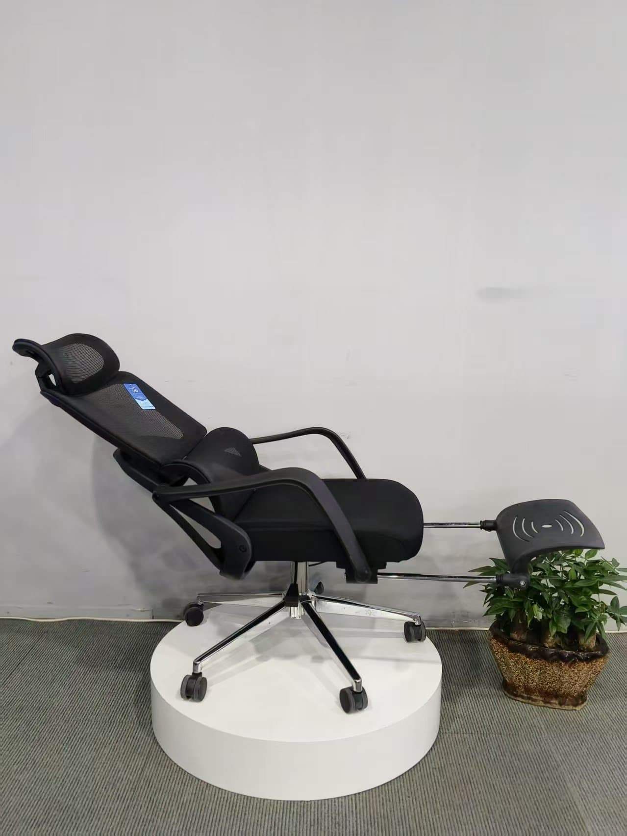 Оффис Сандал